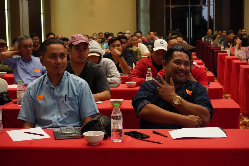 Sorotan Bangsa Labur