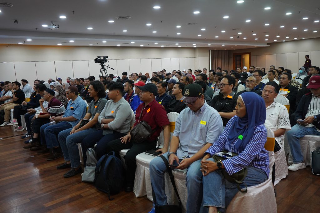 Sorotan Bangsa Labur