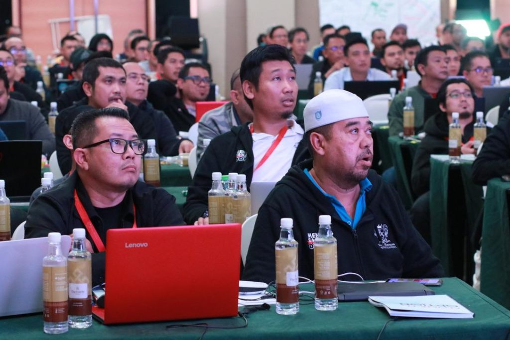 Sorotan Bangsa Labur