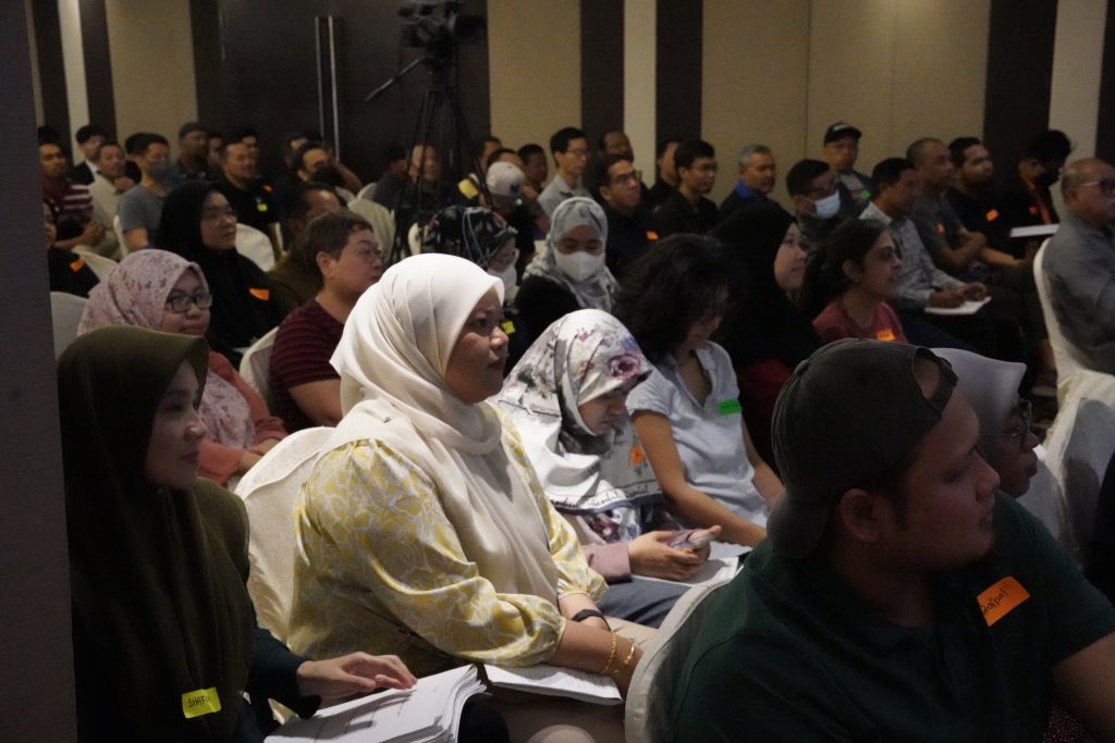 Sorotan Bangsa Labur